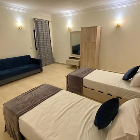 Encanto Getaway Sheikh Zayed City Exterior photo