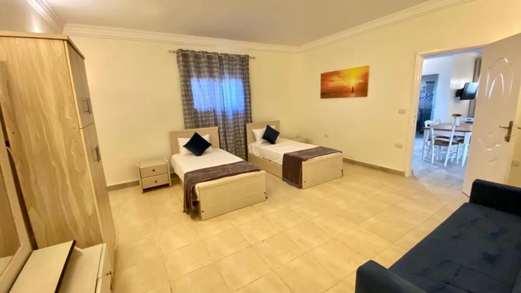 Encanto Getaway Vilă Sheikh Zayed City